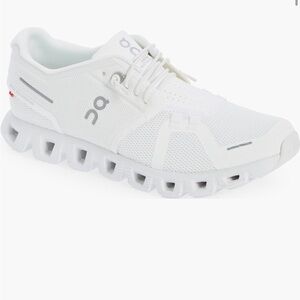 On Running Cloudnova Women's Athletic Shoe - White